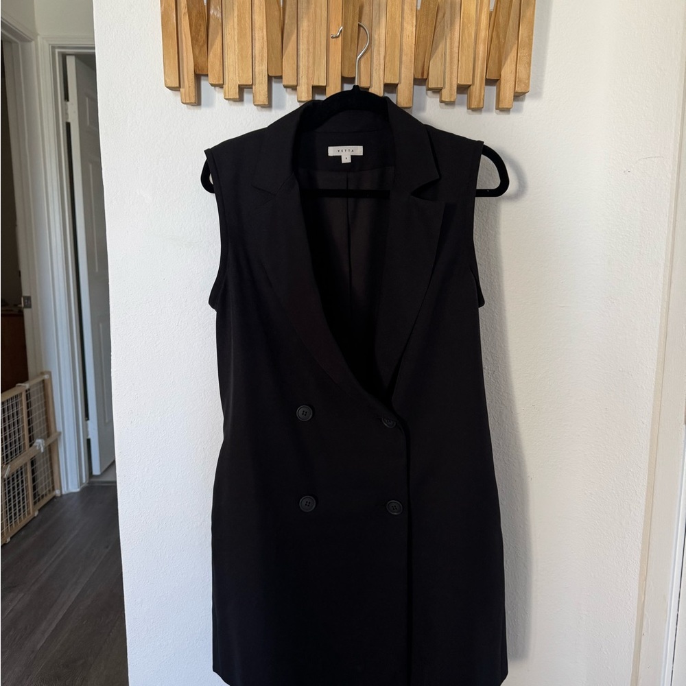 Black Sleeveless Blazer Dress